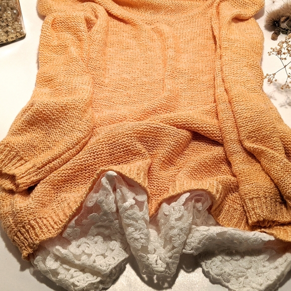 Fluffy Peacher - Picture 1 of 2